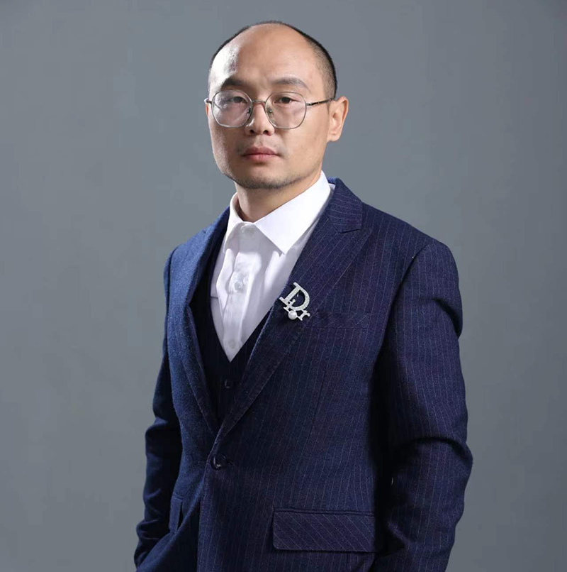 邹明